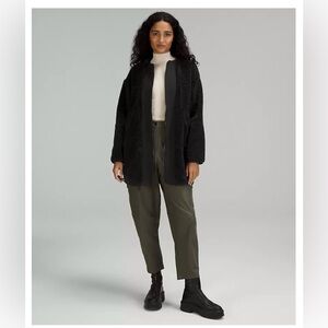 Lululemon Collarless textured fleece full zip, size 2 in Black. Sold out style